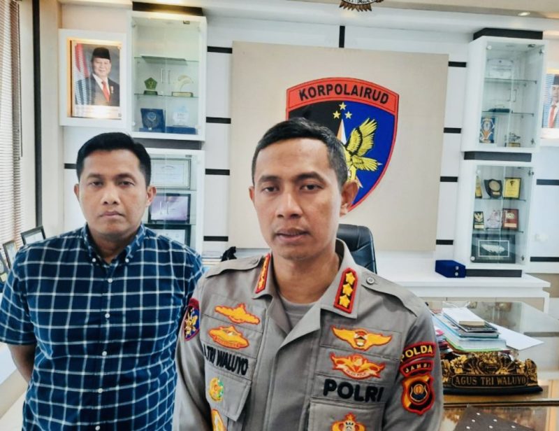 Dirpolairud Polda Jambi Kombes Pol Agus Tri Waluyo didampingi Kasubdit Gakkum AKBP Ade Chandra 