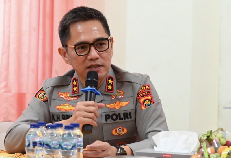 Kapolda Jambi Irjen Pol Krisno H Siregar 