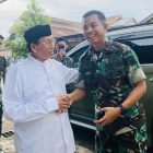Danrem 042 Gapu Brigjen TNI Nyamin saat tiba di kediaman Ketua MUI Provinsi Jambi Dr H Umar Yusuf