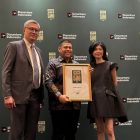 Ket : (Kiri - Kanan) Managing Director Global Relations & Governance Danantara Indonesia, Mohamad Al-Arief; Direktur Keuangan Hutama Karya, Eka Setya Adrianto; Asia CEO Fortune, Khoon Fong Ang.